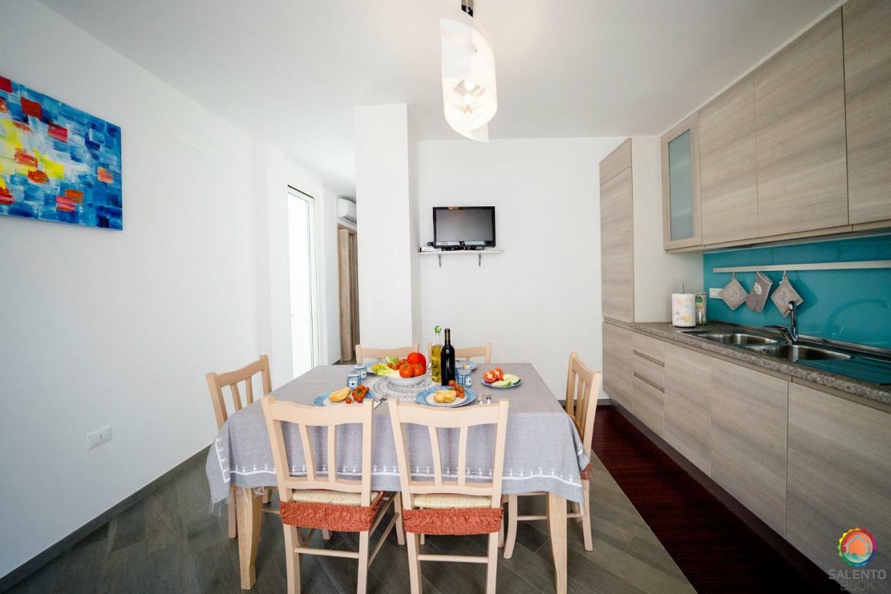 Perle Del Mare - Appartamenti Di Pregio 70M Spiaggia Pescoluse 마리나 디 페스콜루스 외부 사진