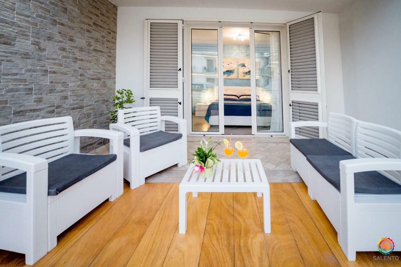 Perle Del Mare - Appartamenti Di Pregio 70M Spiaggia Pescoluse 마리나 디 페스콜루스 외부 사진
